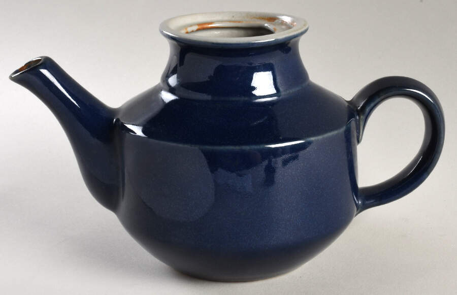 Freedom Blue Teapot No Lid by Iron Mountain-1