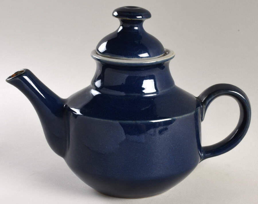 Freedom Blue Teapot & Lid by Iron Mountain-1