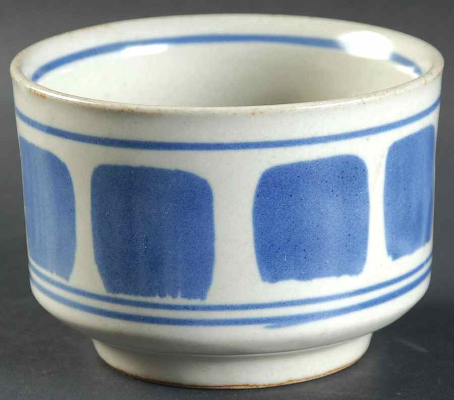 Huckleberry Ramekin by Iron Mountain-1