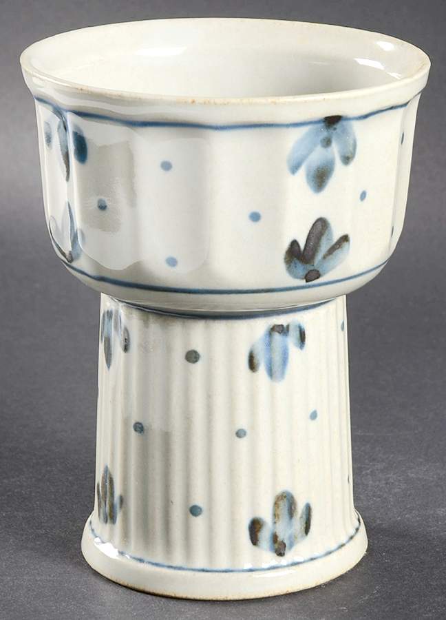 Martha's Flowers China Wine by Iron Mountain-1