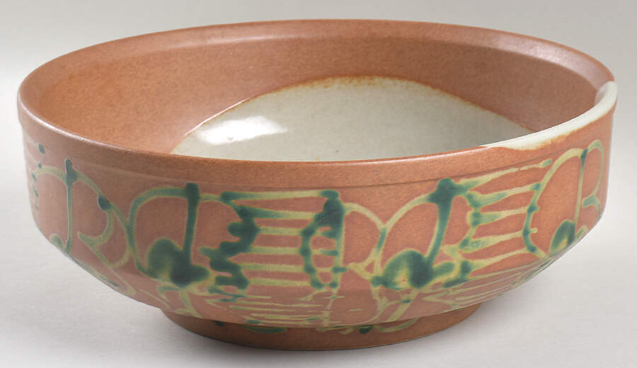 Over The Hills 10" Large Salad Serving Bowl by Iron Mountain-1