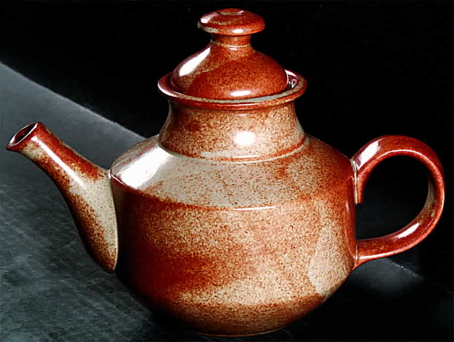 White Top Teapot & Lid by Iron Mountain-1