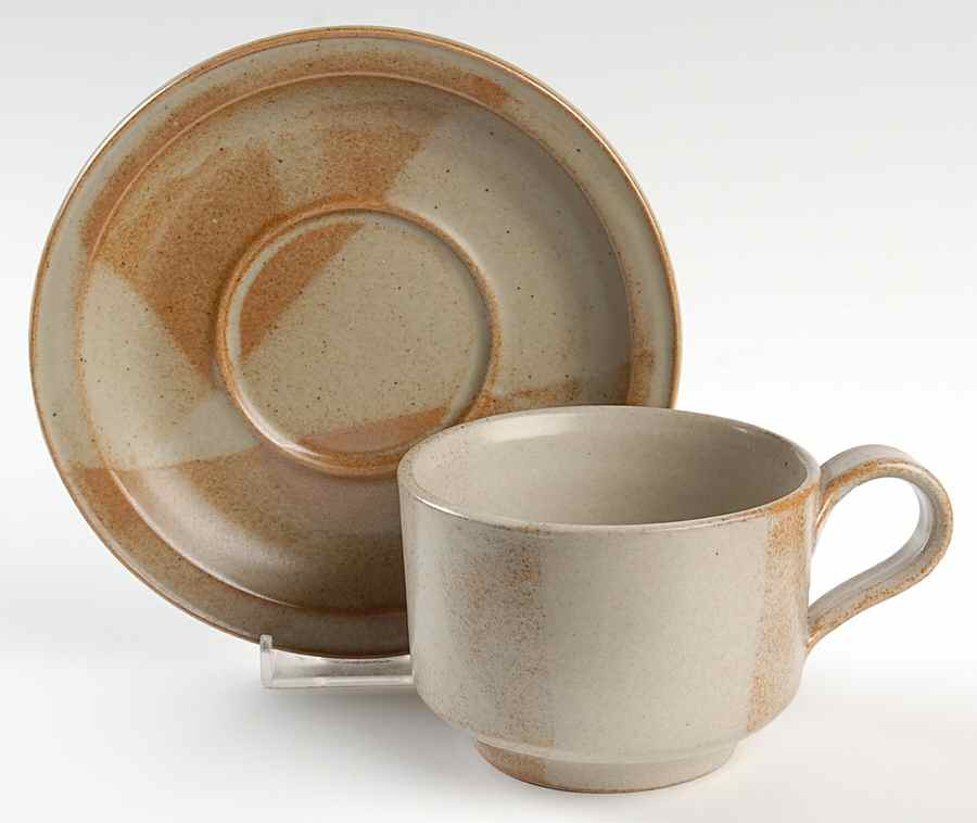 White Top Flat Cup & Saucer Set by Iron Mountain-1