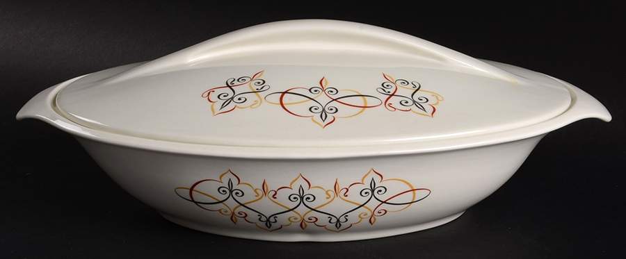 Arabesque Oval Covered Divided Vegetable by Iroquois-1