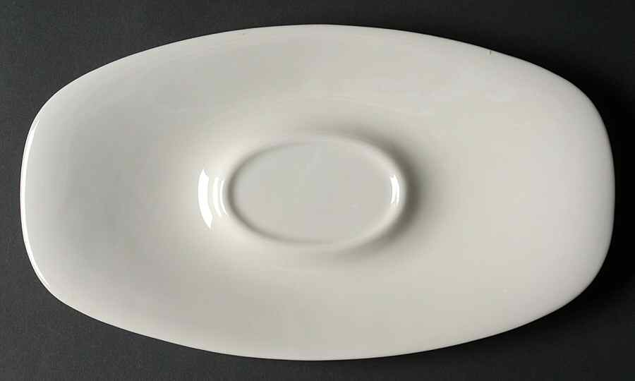 Bridal White Underplate for Gravy Boat by Iroquois-1