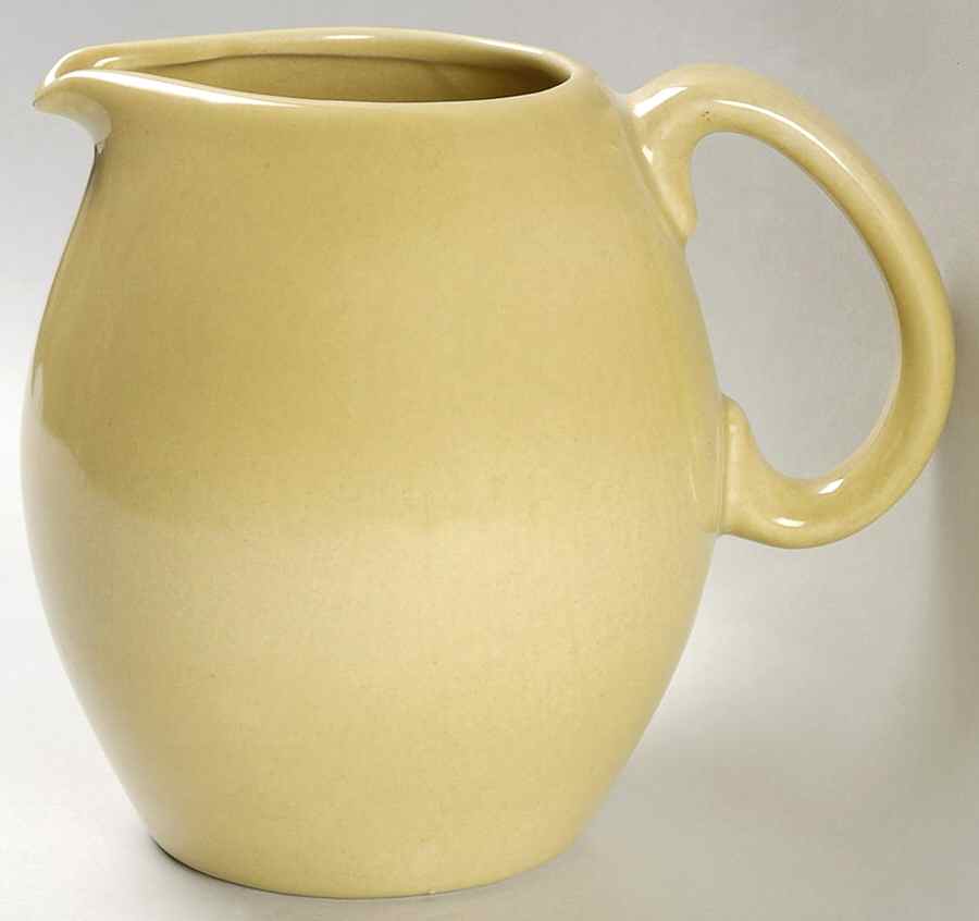 Casual Avocado 32 Oz Pitcher by Iroquois-1