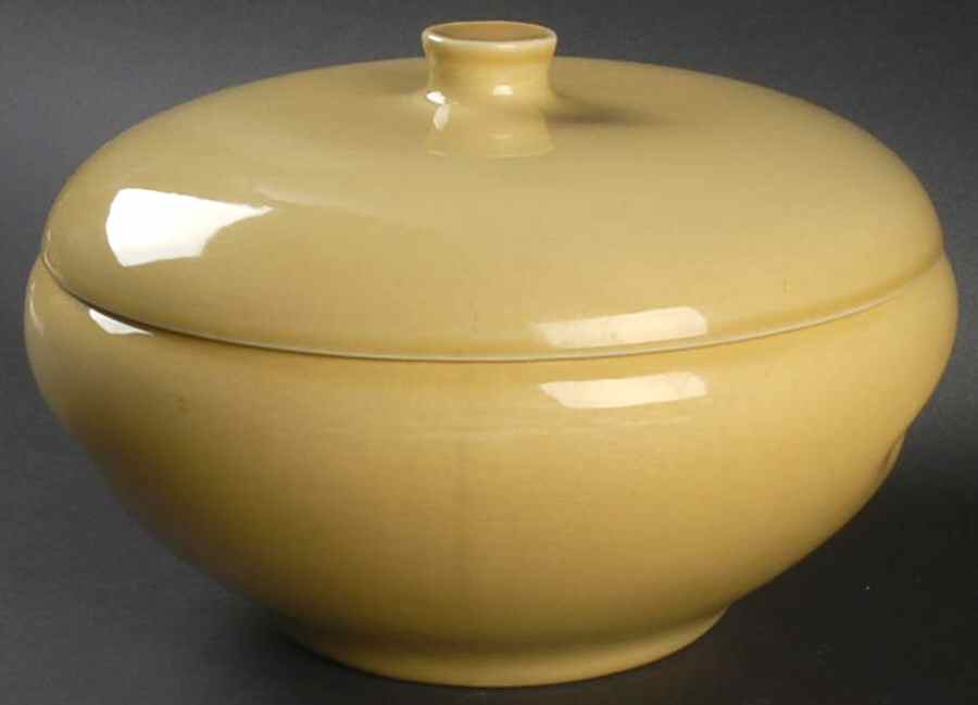 Casual Avocado 2 Qt Covered Casserole with Knob Lid by Iroquois-1