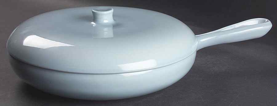 Casual Blue 10" Skillet W/Knob Lid by Iroquois-1