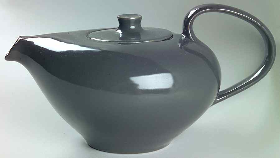 Casual Charcoal Teapot & Lid by Iroquois-1