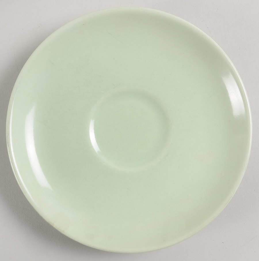 Casual Lettuce Green Saucer for Flat Cup by Iroquois-1