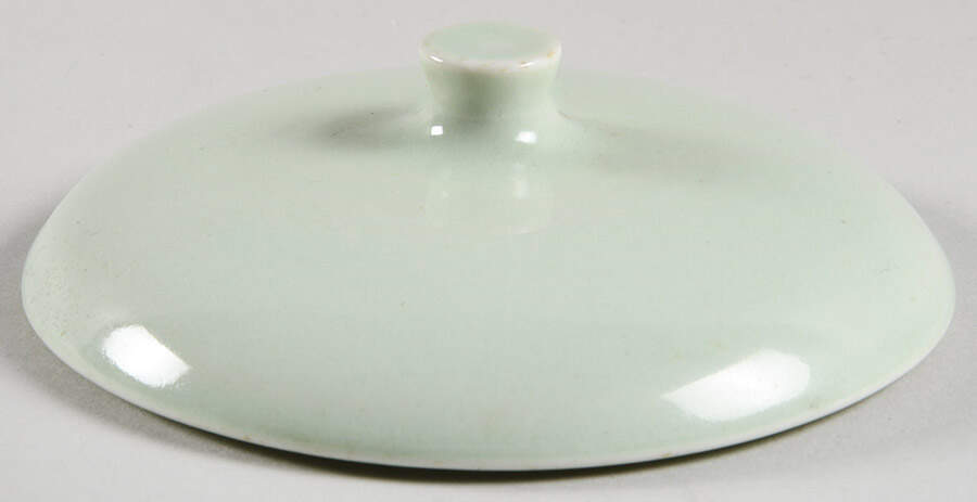 Casual Lettuce Green Lid for Sugar Bowl by Iroquois-1