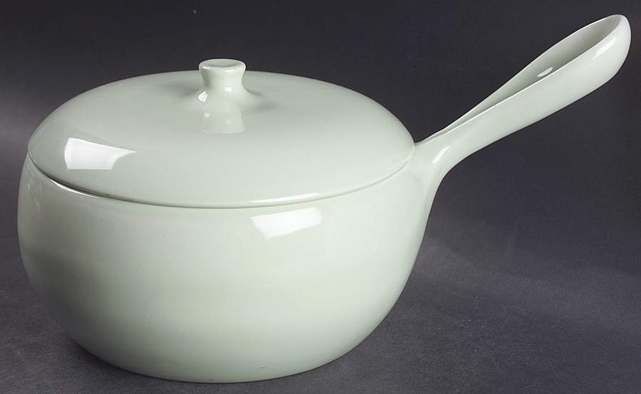 Casual Lettuce Green Saucepan & Knob Lid by Iroquois-1