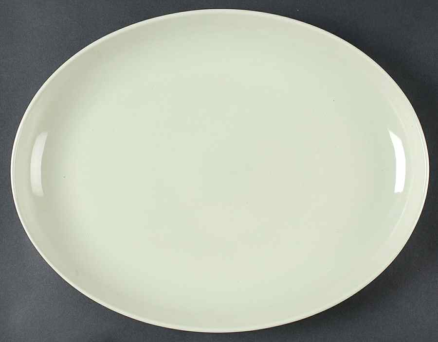Casual Lettuce Green 14" Oval Serving Platter by Iroquois-1