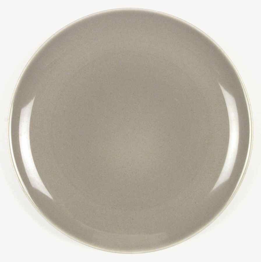 Casual Oyster Dinner Plate by Iroquois-1