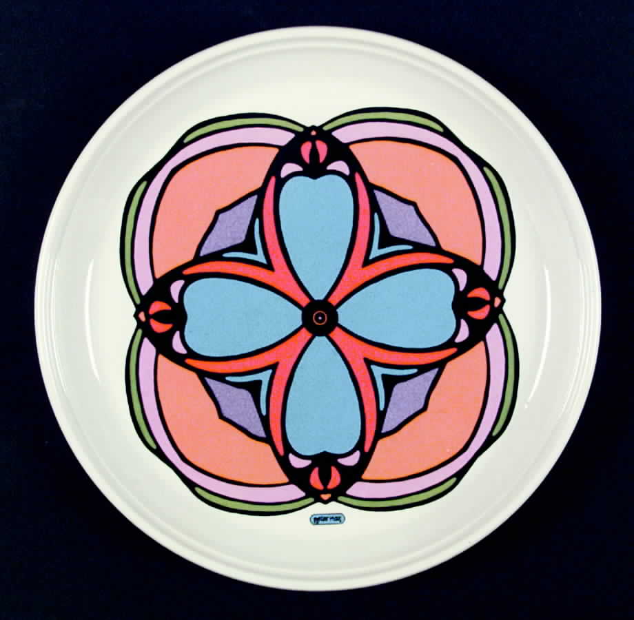 Clover Dinner Plate by Iroquois-1