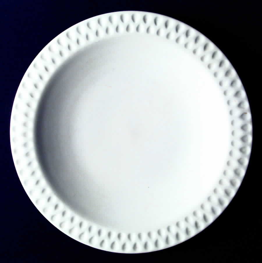 Diamond White Dinner Plate by Iroquois-1