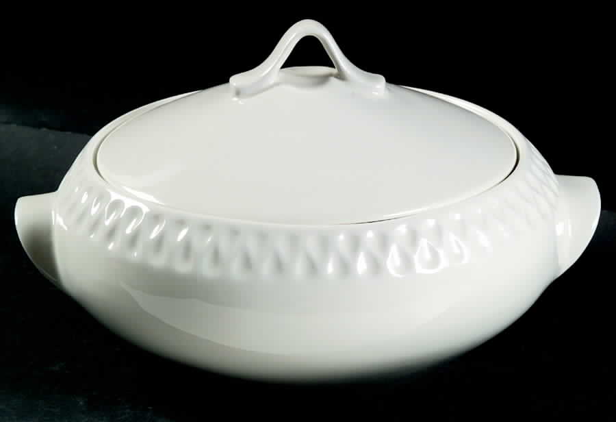 Diamond White Round Covered Vegetable by Iroquois-1