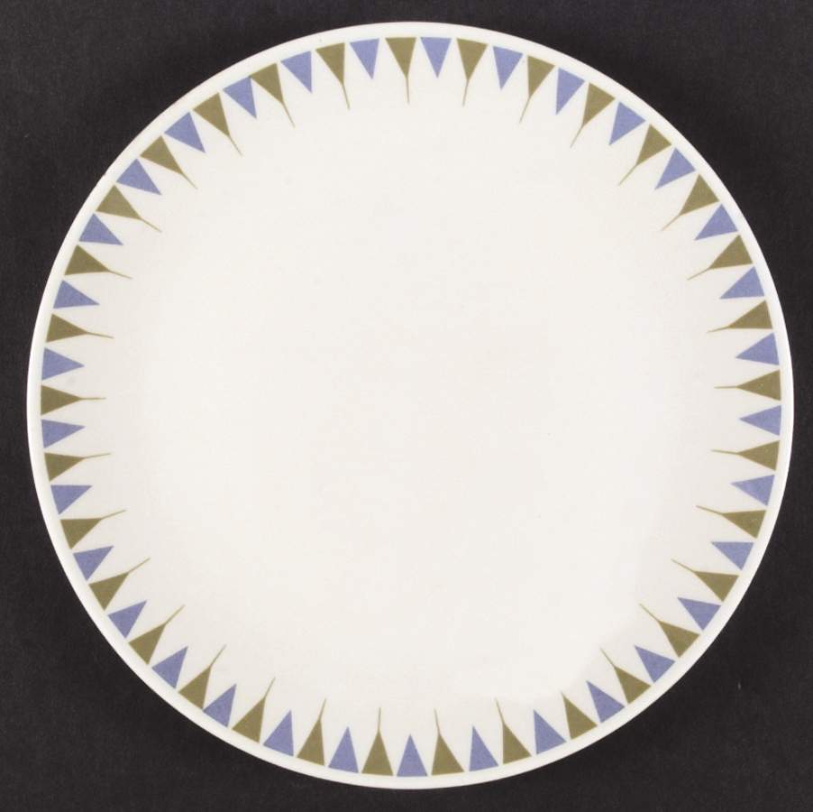 Fjord Dinner Plate by Iroquois-1