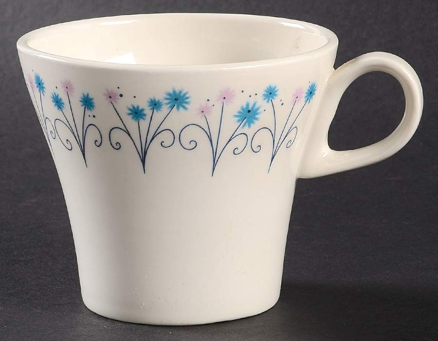 Garland Flat Cup by Iroquois-1