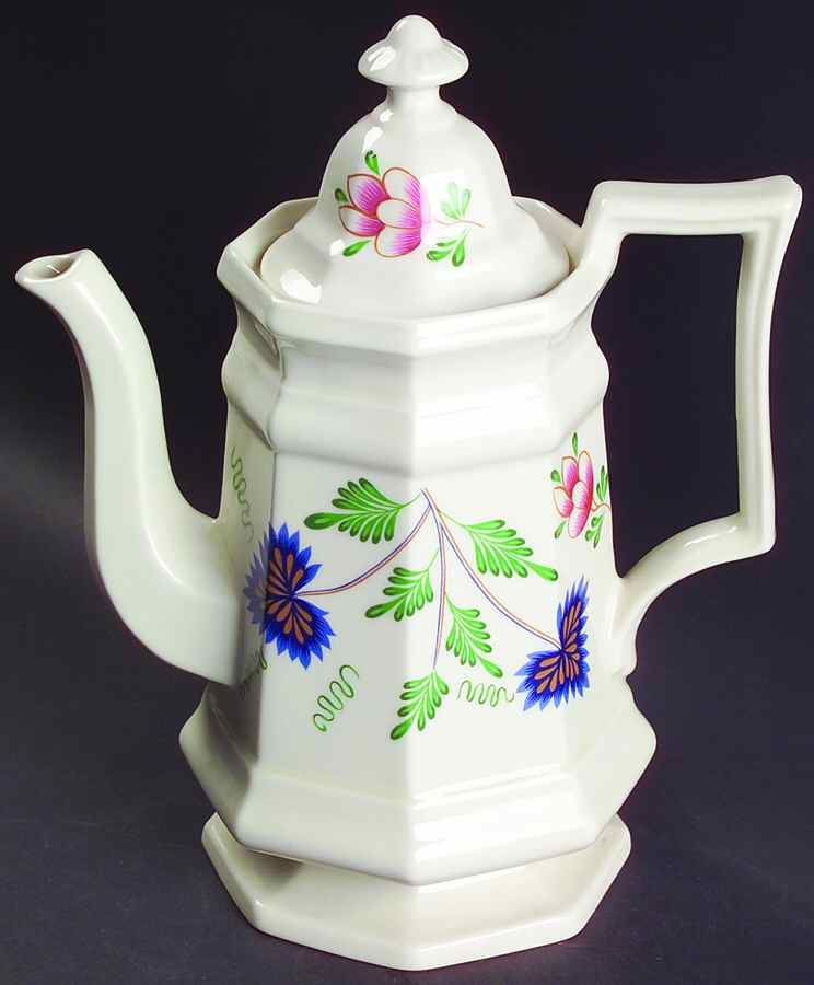 Greenfield Village Coffee Pot & Lid by Iroquois-1