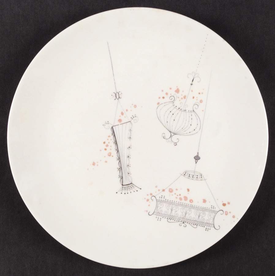 Jardinieres Dinner Plate by Iroquois-1