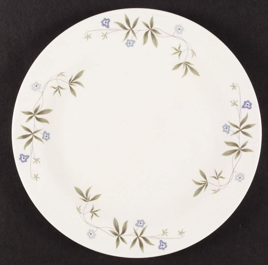 Knollwood (Inheritance) Dinner Plate by Iroquois-1