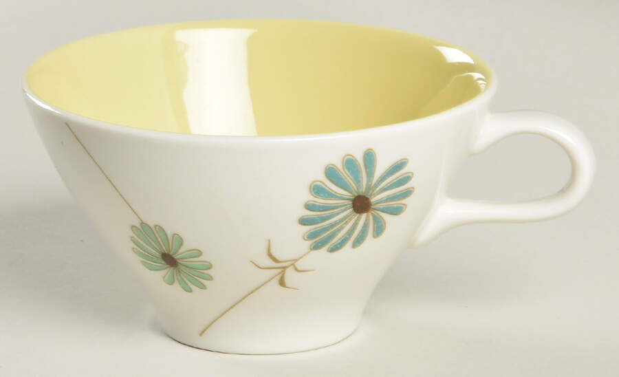 Lazy Daisy Flat Cup by Iroquois-1