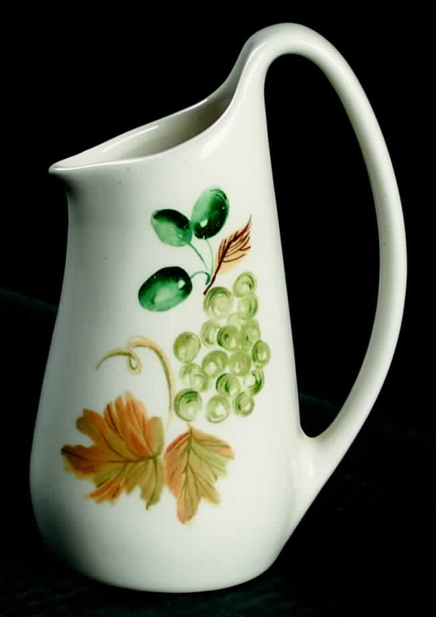 Old Orchard Creamer by Iroquois-1