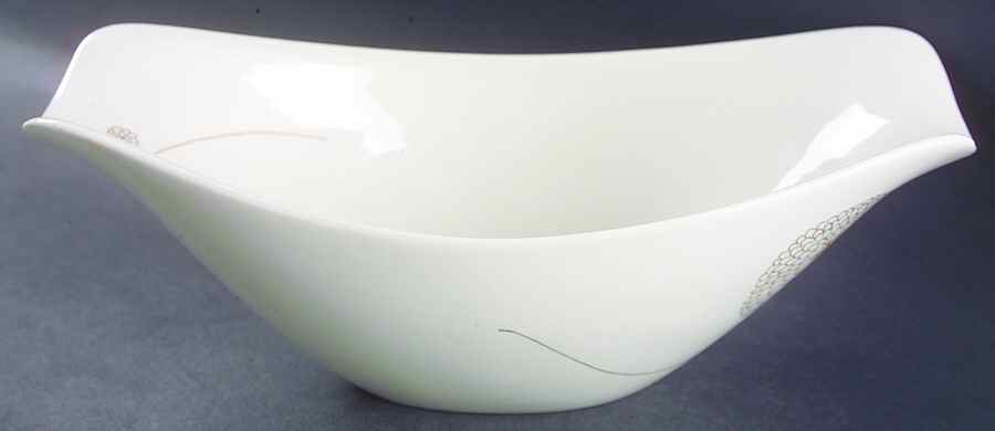 Pompon Gravy Boat by Iroquois-1