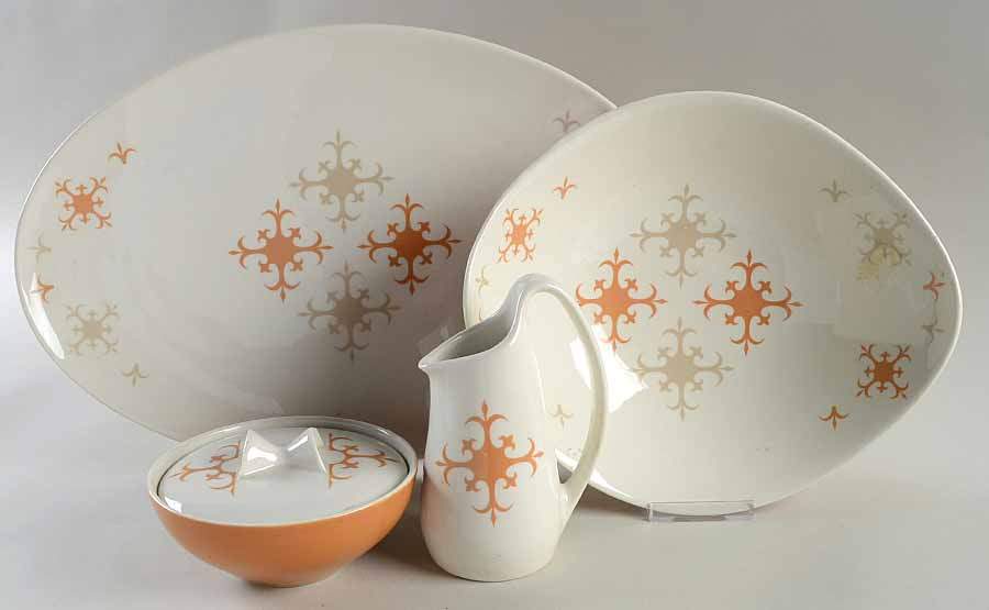 Teuton 5 Piece Hostess Set by Iroquois-1