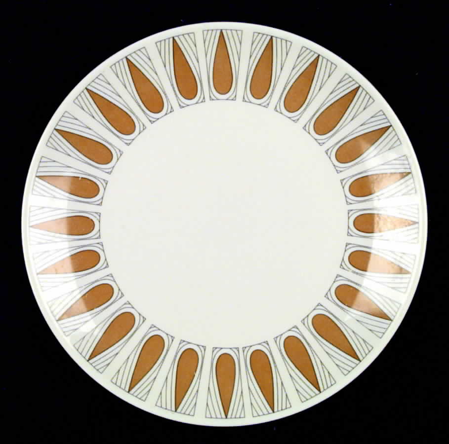 Tiara Dinner Plate by Iroquois-1