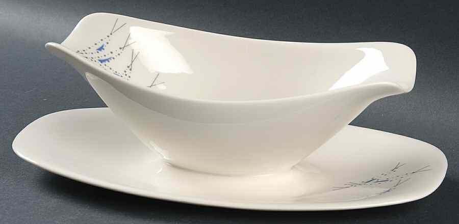 Vision Gravy Boat with Attached Underplate by Iroquois-1