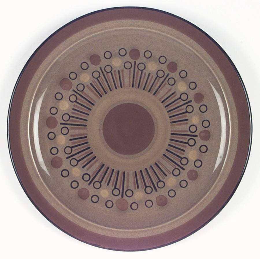 Fantasia Dinner Plate by International-1