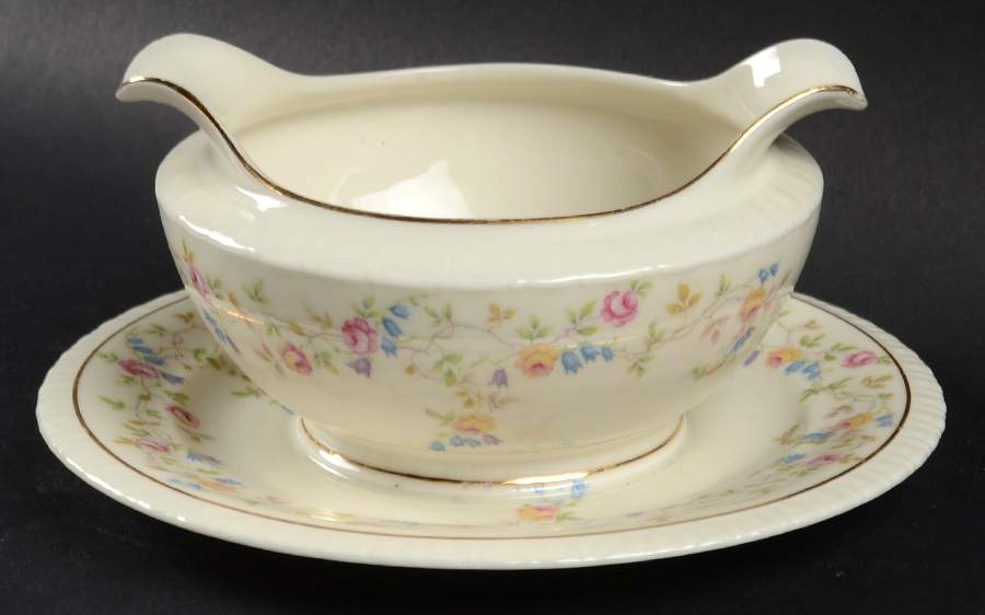 IMB8 Gravy Boat with Attached Underplate by Imperial Bohemian-1