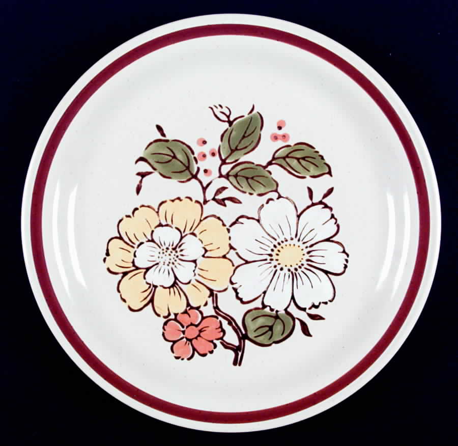 Summertime Dinner Plate by Imperial (Japan)-1