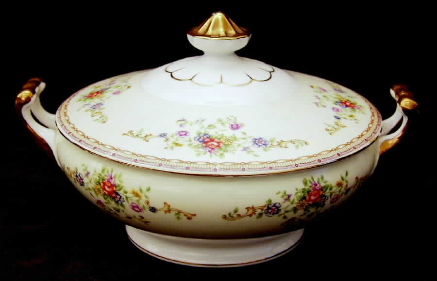 IMP30 Round Covered Vegetable by Imperial (Japan)-1