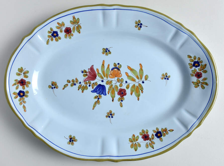 010835 15" Oval Serving Platter by Italy-1
