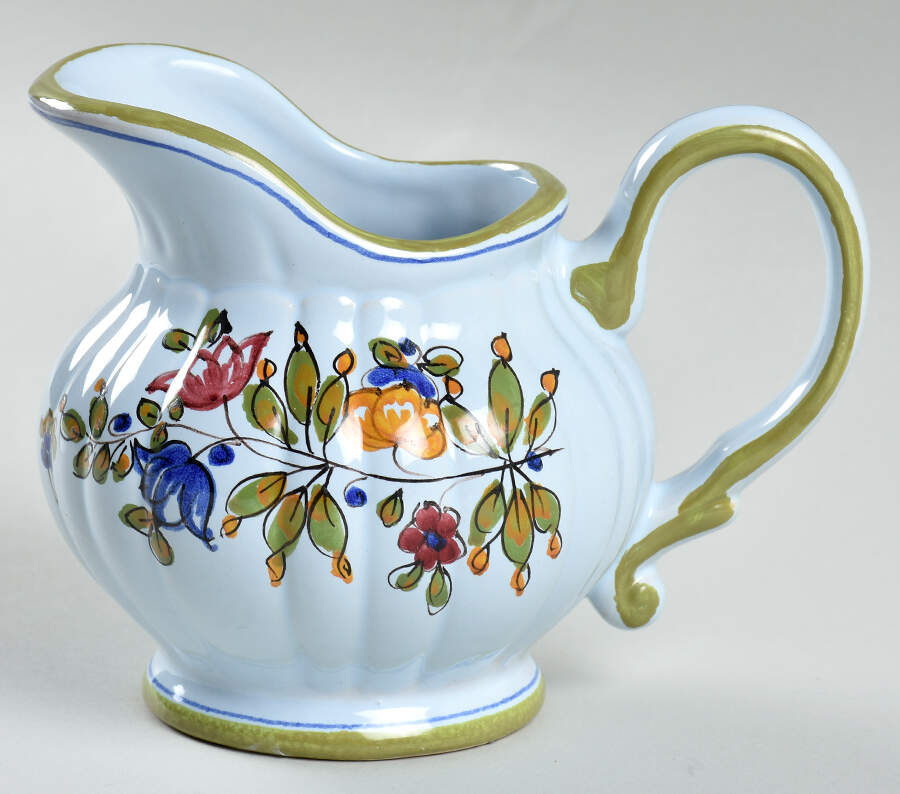 010835 Creamer by Italy-1