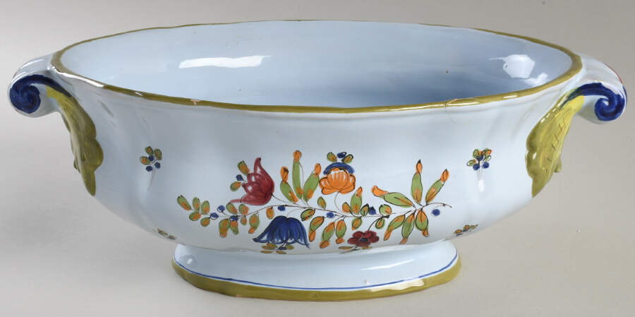 010835 Oval Tureen No Lid by Italy-1