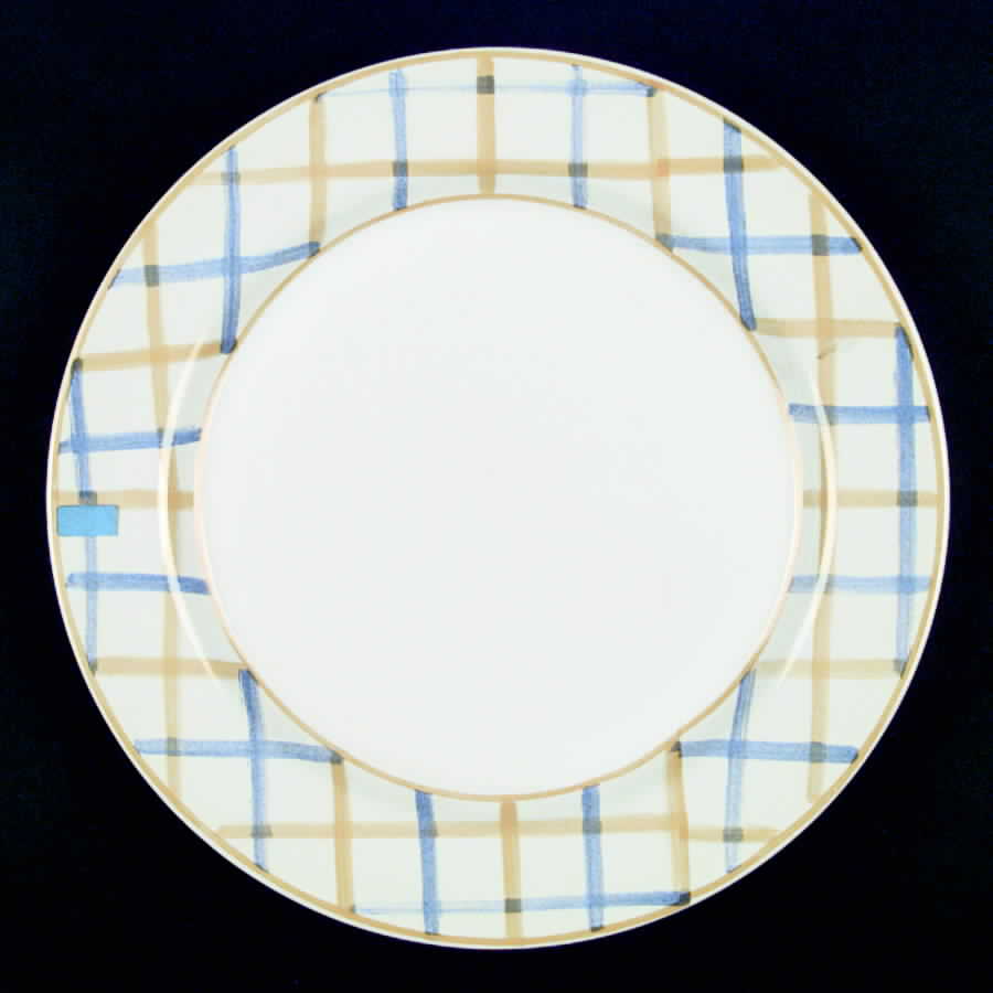 Ariel Dinner Plate by International-1