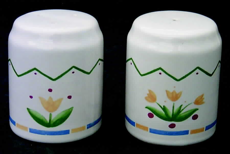 Ariel Salt & Pepper Set by International-1