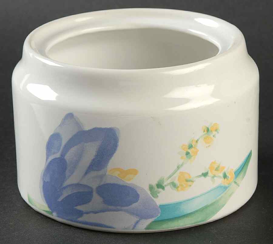 Floradale Sugar Bowl No Lid by International-1