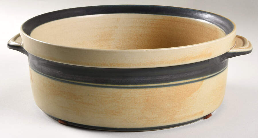 Blacksburg 3.5 Quart Round Casserole No Lid by Iron Mountain-1