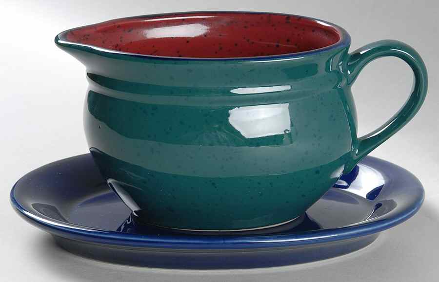 Universe Gravy Boat & Underplate/Relish by International-1