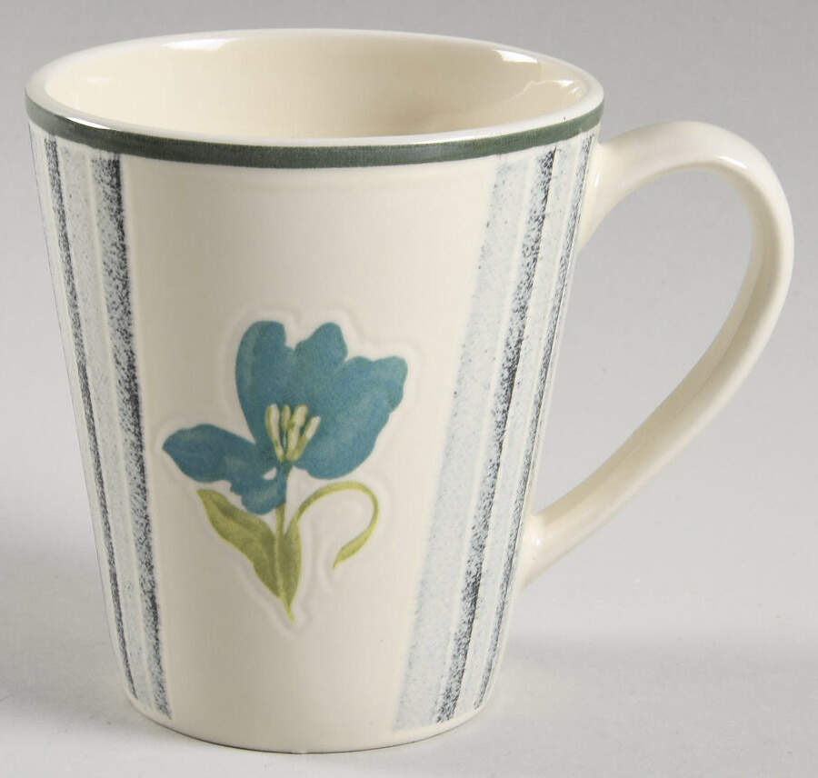 Tulips Mug by International-1