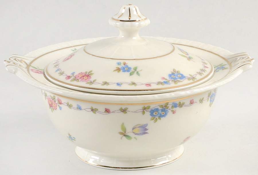 IMB21 Sugar Bowl & Lid by Imperial Bohemian-1