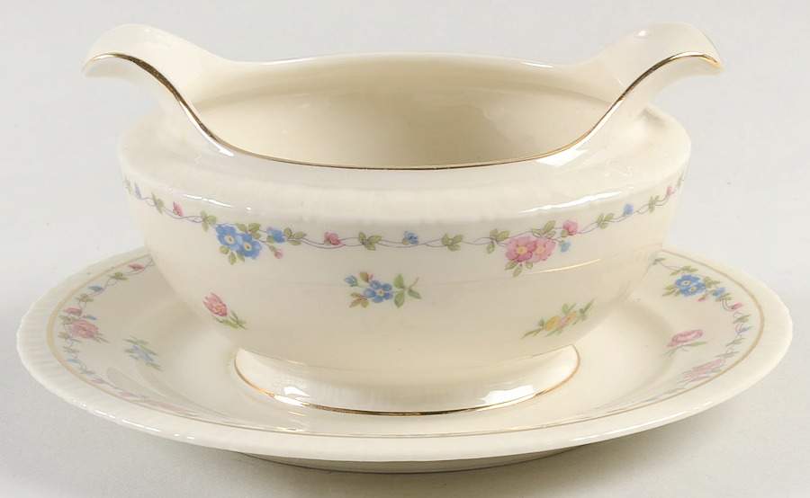 IMB21 Gravy Boat with Attached Underplate by Imperial Bohemian-1