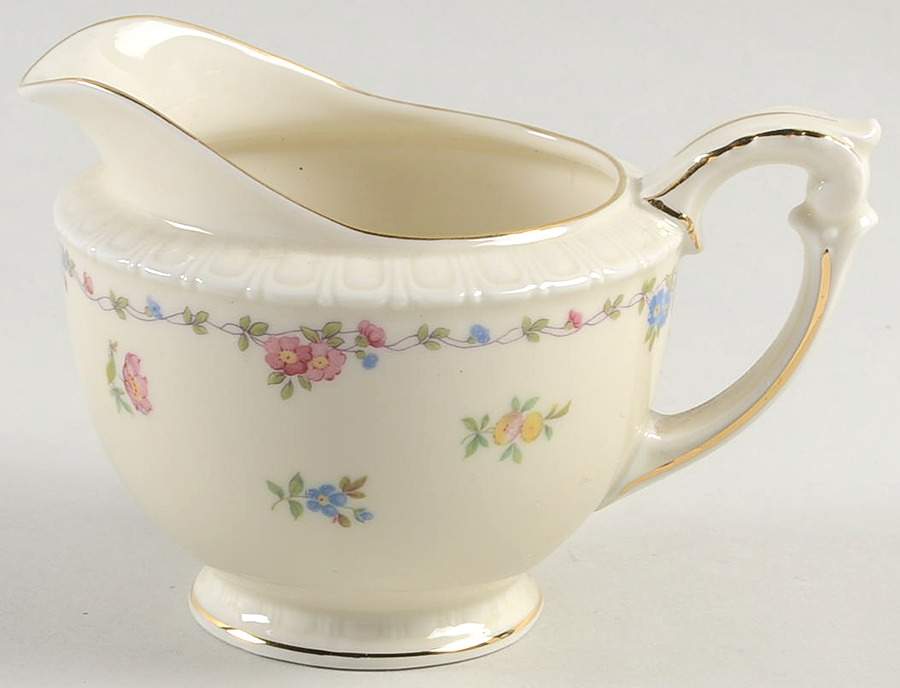 IMB21 Creamer by Imperial Bohemian-1