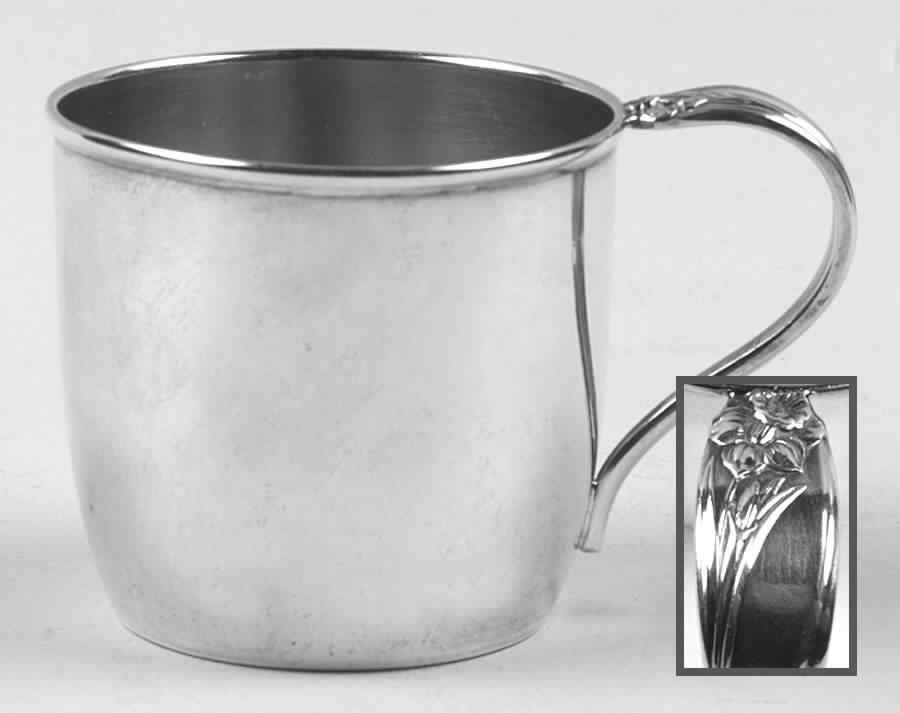 Daffodil (Silverplate, Hollowware) Silverplate Baby Cup by International Silver-1