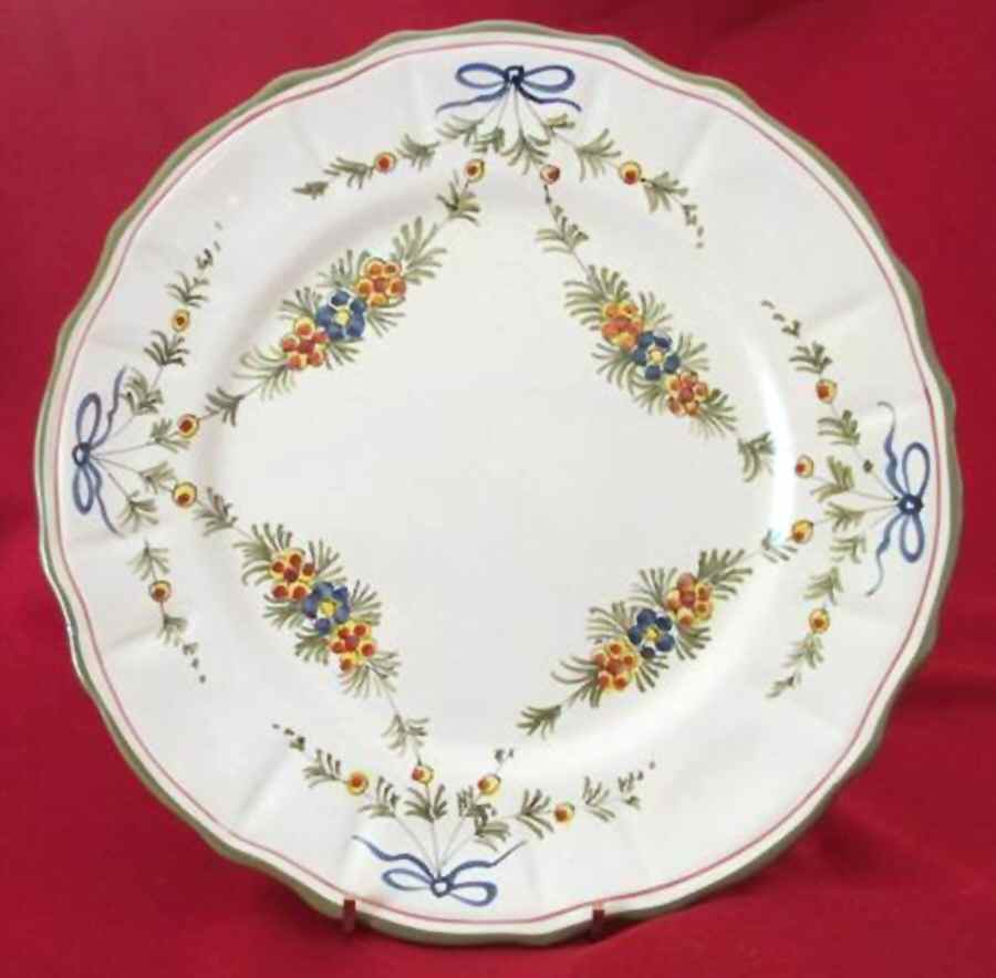 010828 Dinner Plate by Italy-1